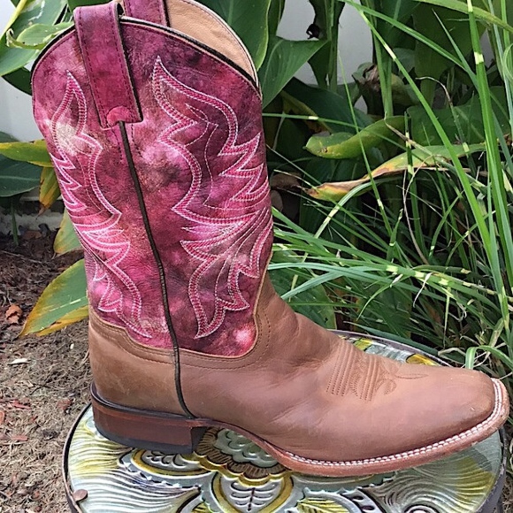 Shyanne Women’s Stryke Square Toe Brown & Pink Western Boots